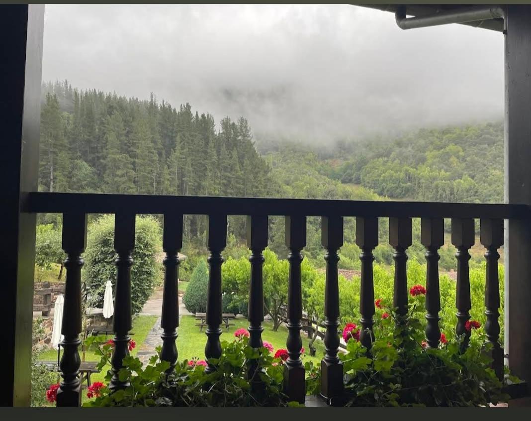Appartement La Dobra De Liebana à Cambarco Extérieur photo